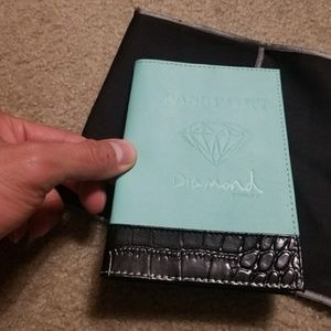 Diamond passport holder